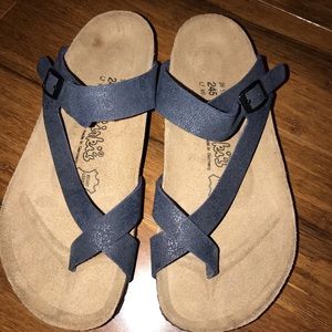 New women’s  navy blue Birki’s 38/ 7.5-8m perfect!